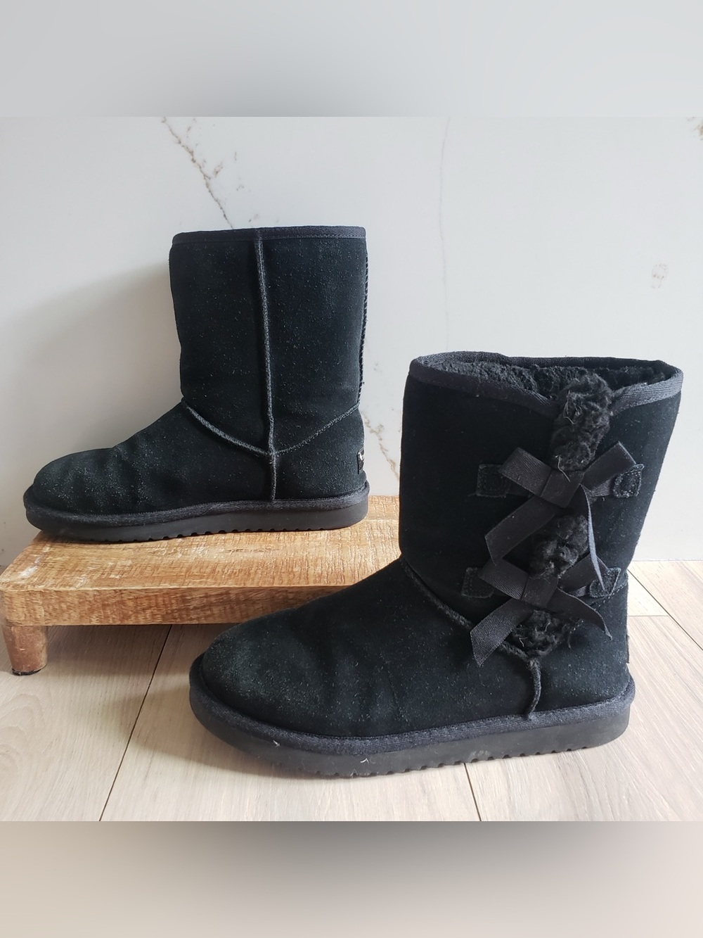 Koolaburra Black‎ Suede Mid-Calf Winter Boots with Side Ribbon Detail